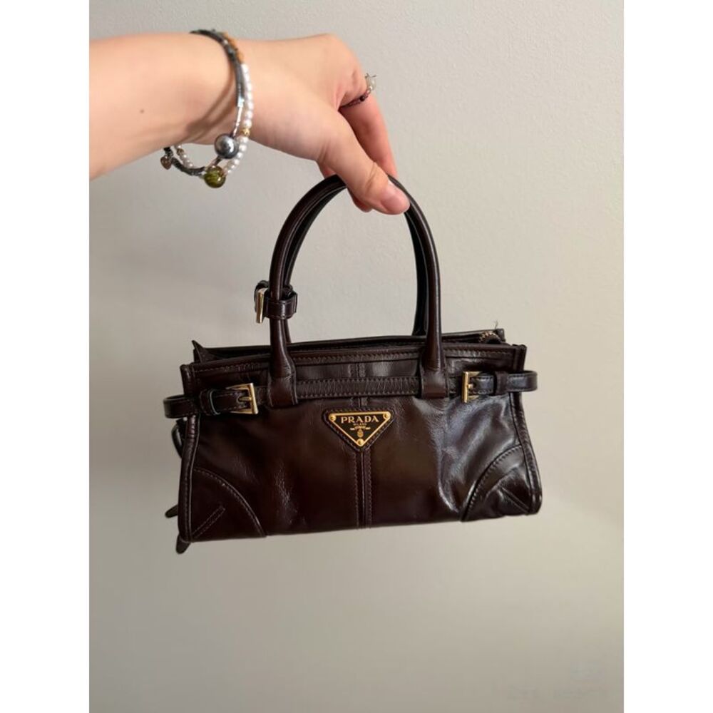 Prada Women Pre-Loved Bag Very Good Condition - Picture 2 of 5
